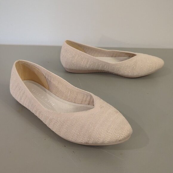 Kelly And Katie Fonzie 2 Ballet Flat Cream Washable Pointy Toe Size 6.5M - Picture 1 of 9